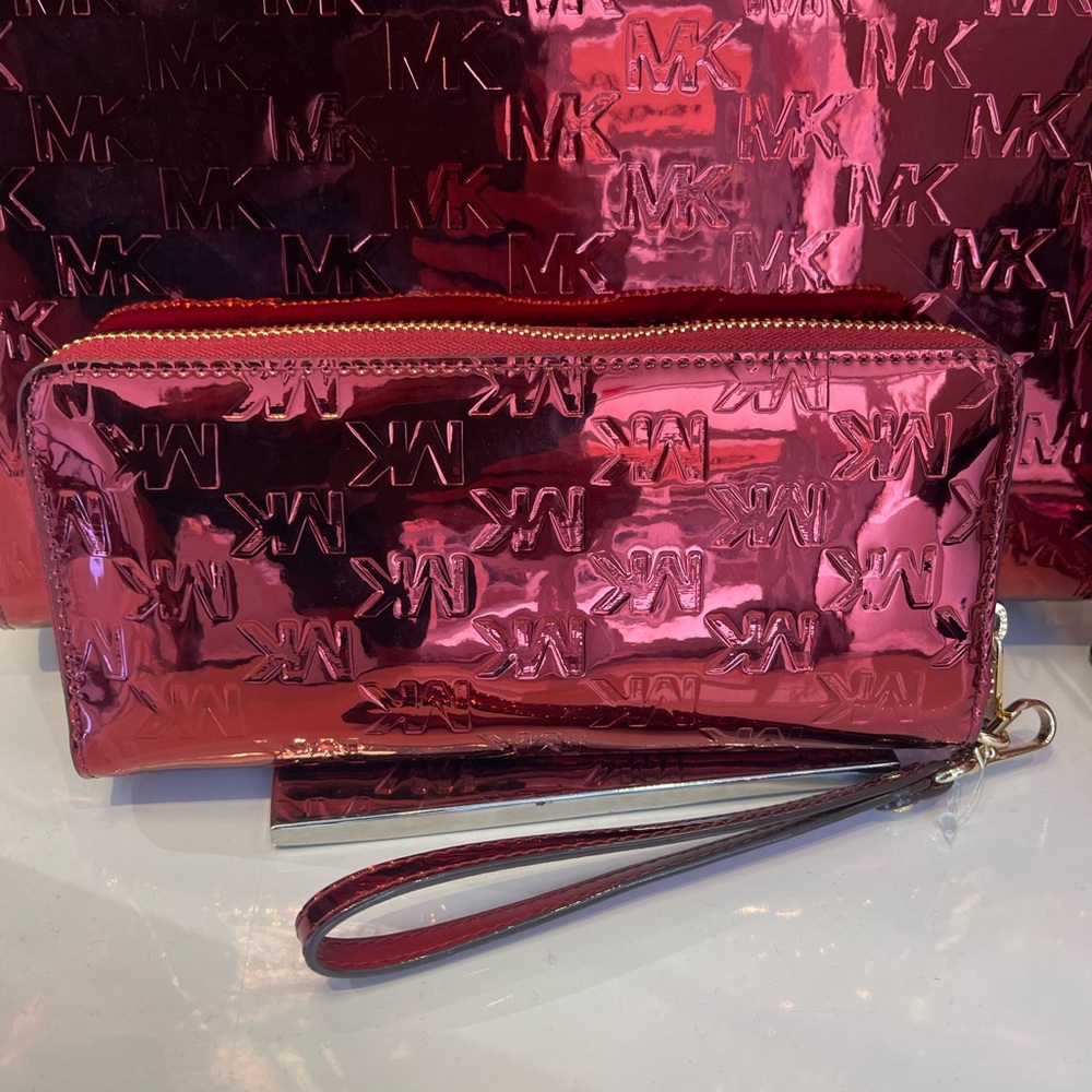 MICHAEL KORS Jet Set Lg Metallic Logo Debossed Continental Wallet Wristlet Phone - Picture 10 of 16